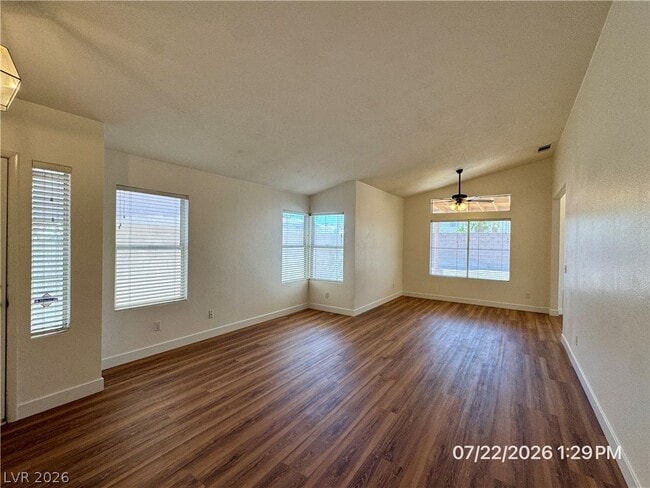 Photo - 1833 Sierra Hills Way