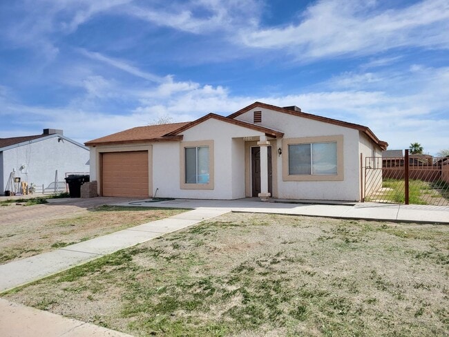 Photo - Beautiful Home available in Calexico