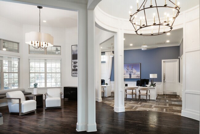 Leasing and lobby area