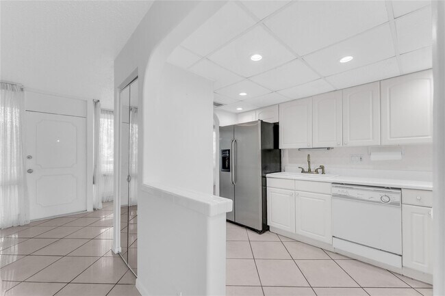 Photo - 1401 S Federal Hwy Unit 218