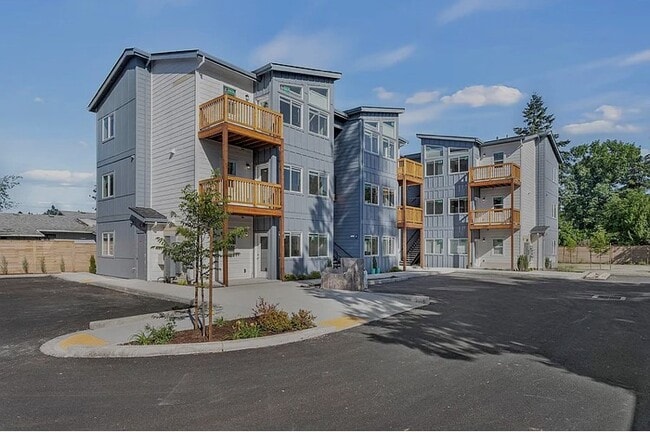 Exterior - Grant Crossing at 3rd Unit 201B Rental