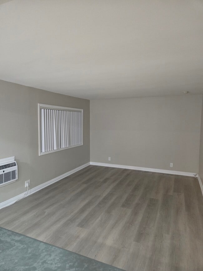 Walnut Villas Apartment