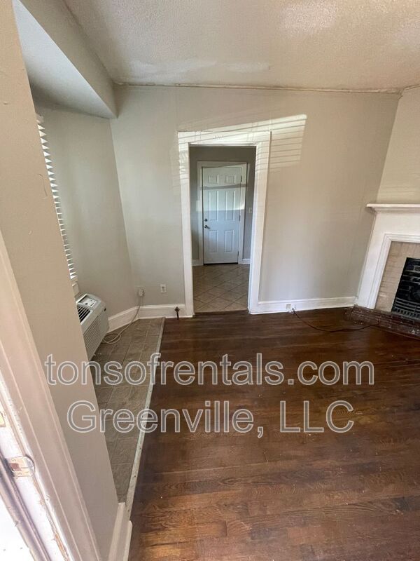 Photo - 367 Palmer St