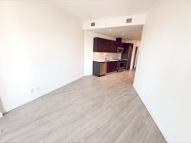 Photo - Centre West - 1709 Unité 1709