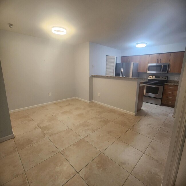 Photo - 1050 Crystal Way Unit K