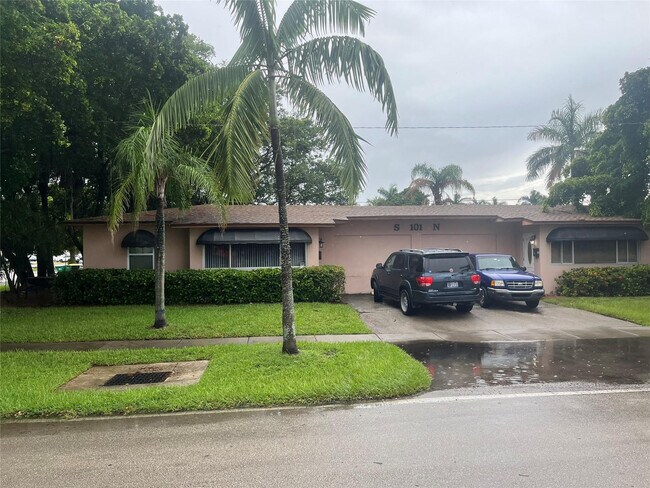 Photo - 101 Fronton Blvd