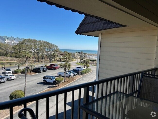 Building Photo - Hilton Head Beach and Tennis Rental