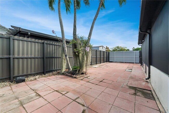 Photo - 17841 SW 145th Ave