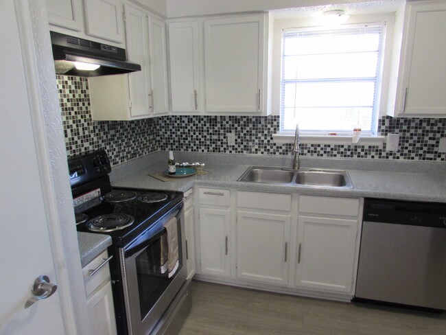 Photo - The Burgundy