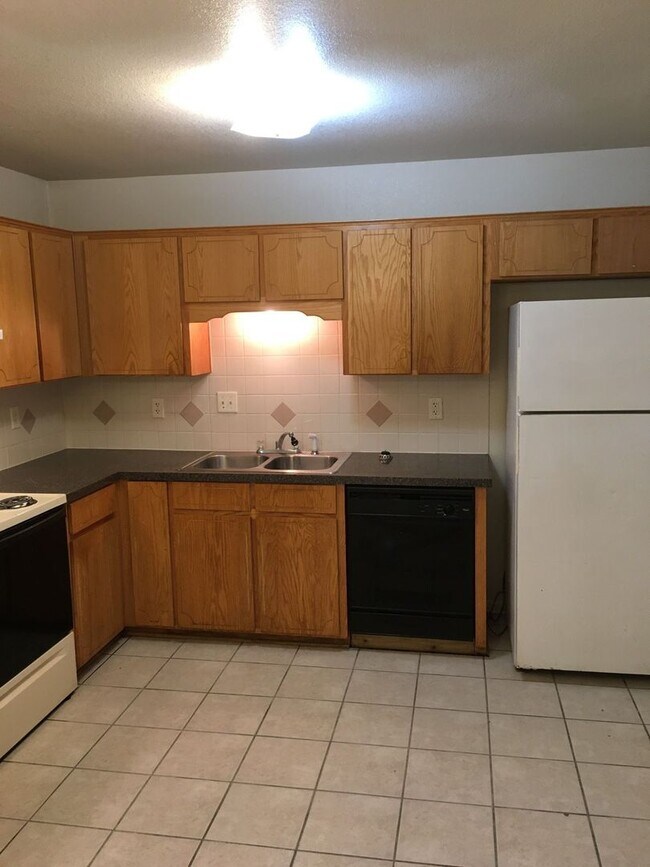 Photo - 3003 Cantabrian Dr Unidad 3003 Cantabrian Drive - B