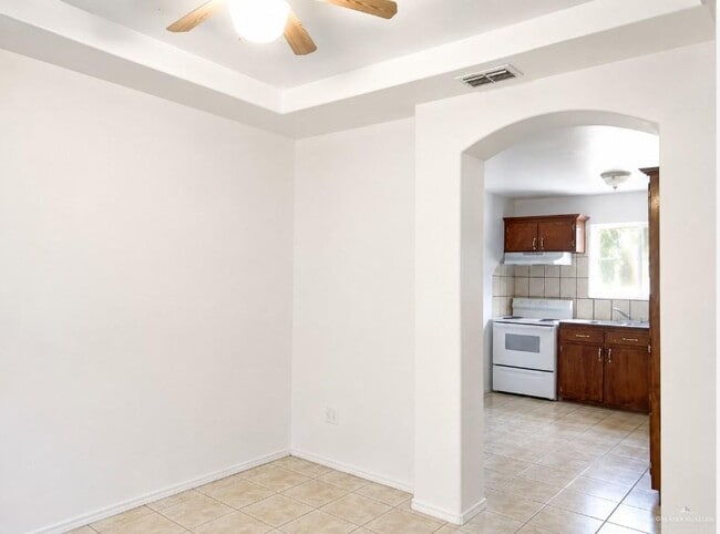 Photo - 5 Ashley Ave Unit 3