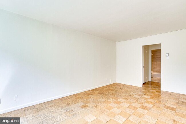 Photo - 1425 4th St SW Unit A305