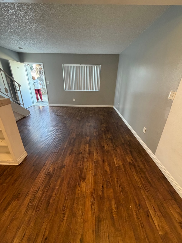 Photo - 444 E Rowland St Unidad 44