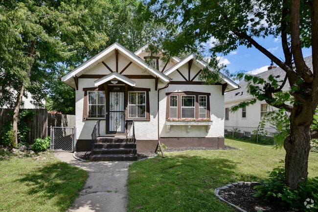 Building Photo - 2926 Morgan Ave N Rental