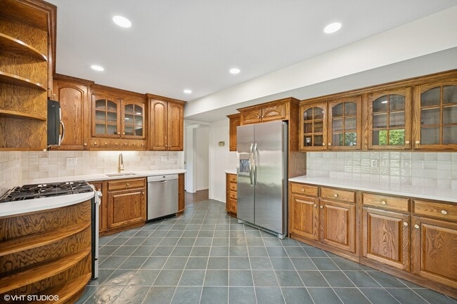 Photo - 160 N Forest View Dr