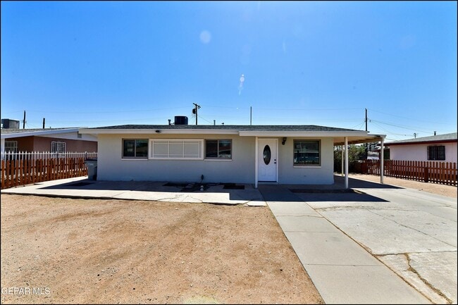 Photo - 10324 Newport Dr
