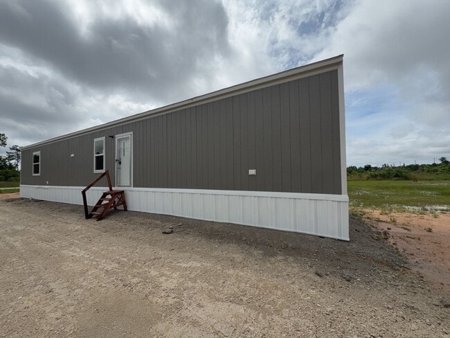 Building Photo - 3046 Rd 5914-15