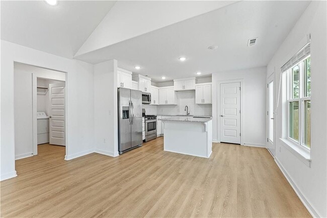 Photo - 5943 W Holdcroft Dr