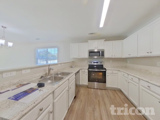 2430 Dewey Creek Ln