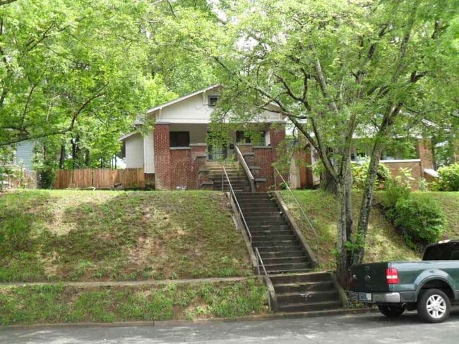 Photo - 8111 2nd Ave S