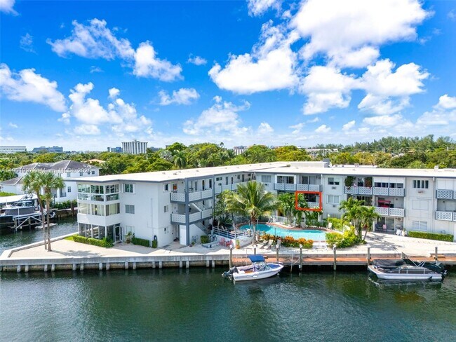 Photo - 13105 Ixora Ct Unit 207