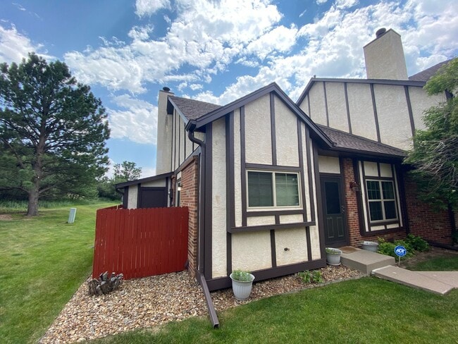 Building Photo - Beautiful 3 Bed 2 Bath in the Northwest!!!