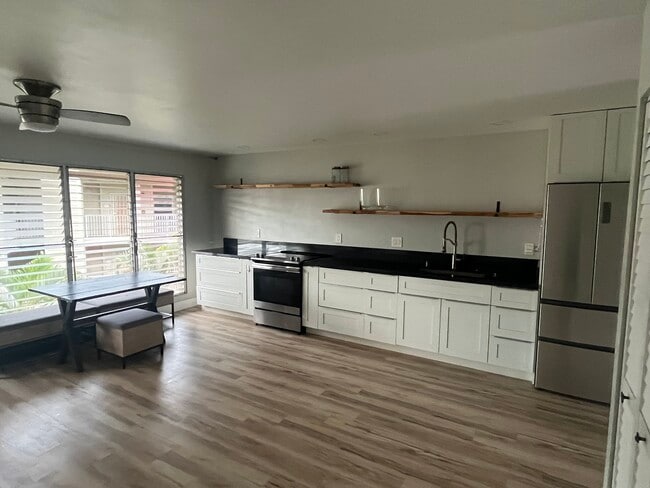 Building Photo - 480 Pio Dr Unit Updated Wailuku Codo