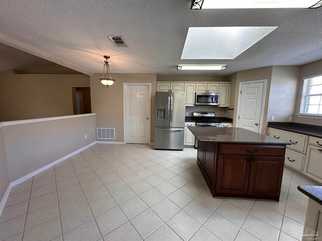 Photo - 703 Marlin Spike Dr