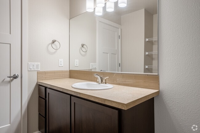 3BR, 2BA - 1,160SF