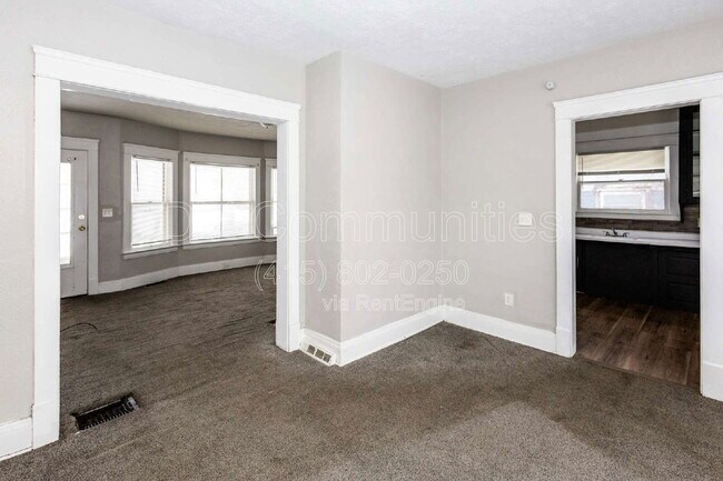 Photo - 3390 E 135th St