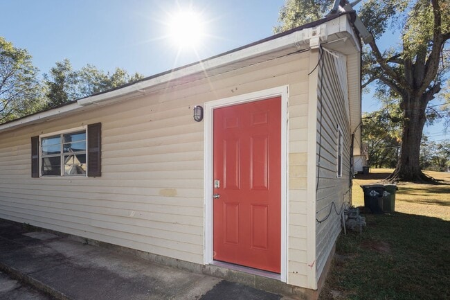 Photo - 732-732 Randall St Unidad 32