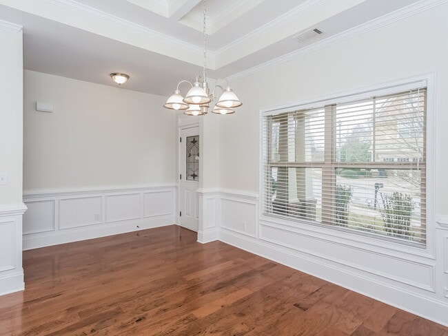 Photo - 104 Society St