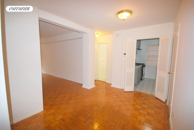 Photo - 109-33 71st Rd