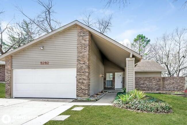 5292 TRAILBEND DR, BLACK JACK, MO 63033 - 5292 TRAILBEND DR, BLACK JACK, MO 63033 House