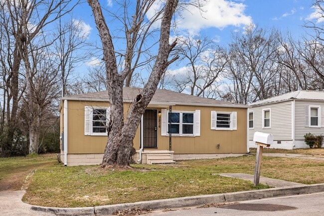 Photo - 7216 Paris Ave