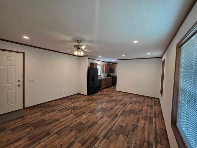 Photo - 36 Meggan Dr
