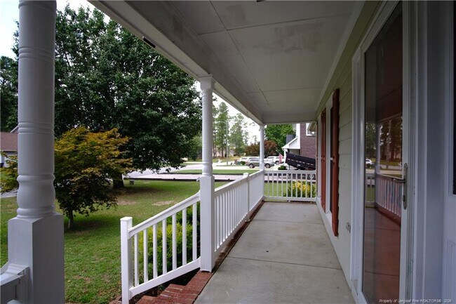 Photo - 1987 Penrose Dr
