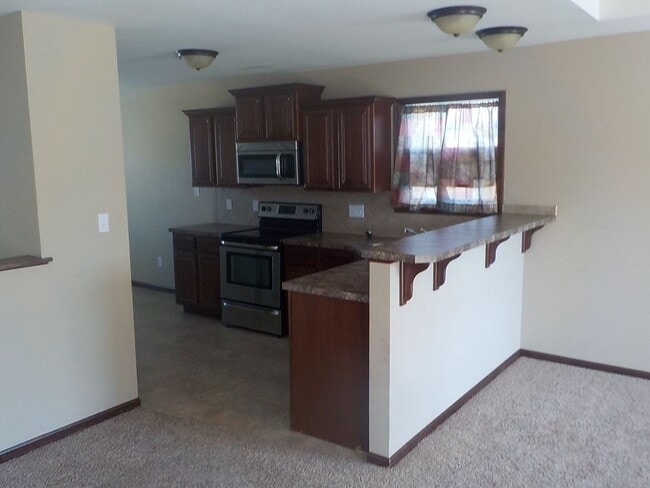 Photo - 1509 Hickory Ln