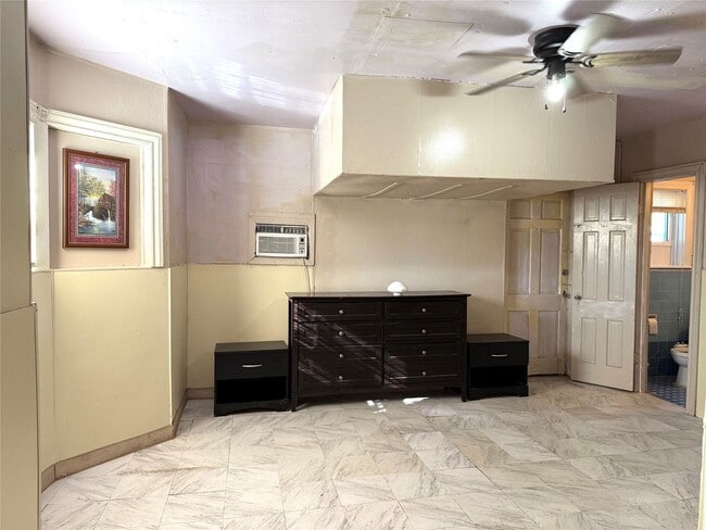 Photo - 5004 Irvington Blvd