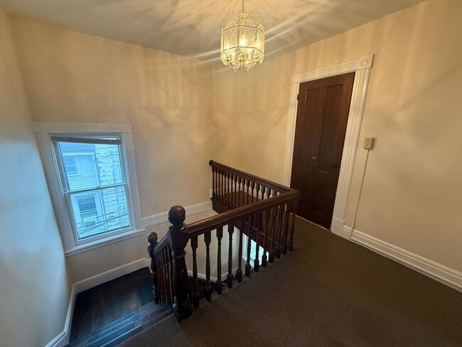Building Photo - 133/135 Dewey St. Unit 133 #1