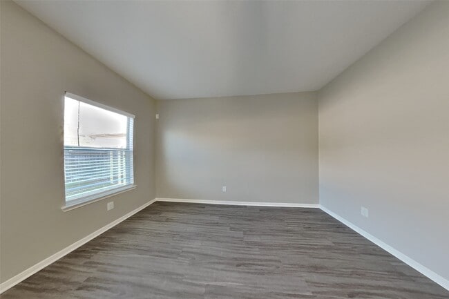 Photo - 4319 Mount Vinson Way