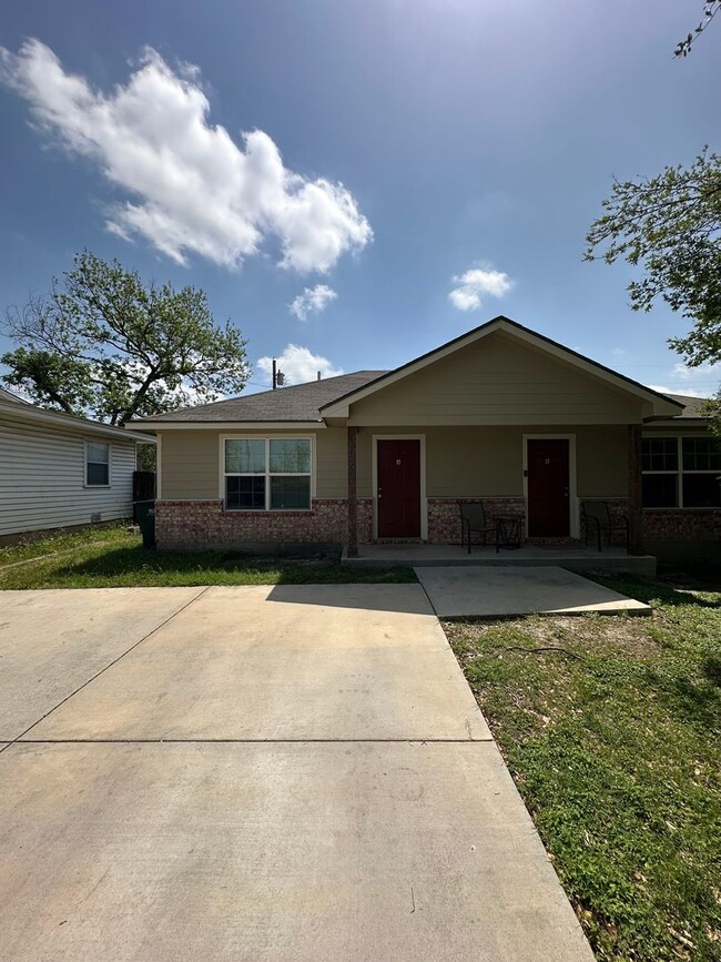 1 Bed/1 Bath - 1 Bed/1 Bath Casa