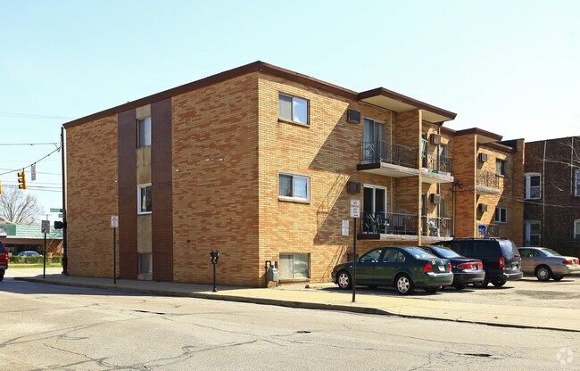Modern Lakewood Apartments