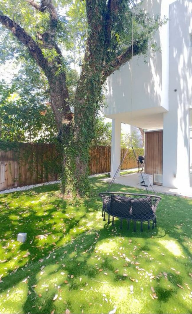 Photo - 2921 SW 38th Ct