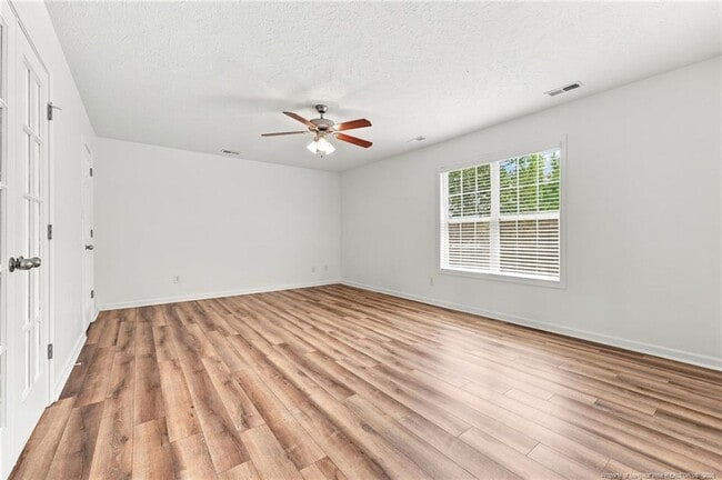 Photo - 96 Rockingham St