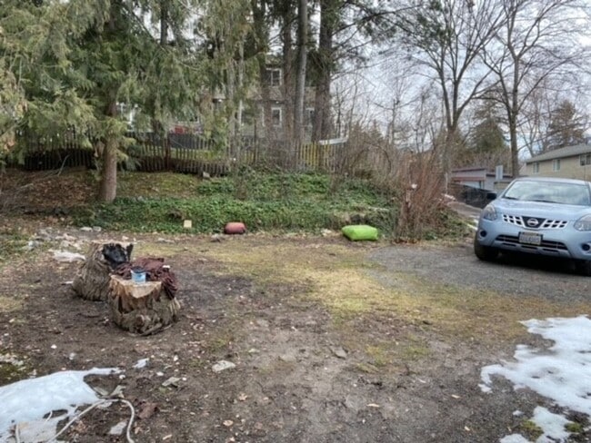 Photo - 1015 NE Alpha Rd