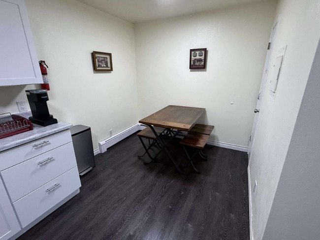 Photo - 3711 Casper Ct Unidad 1