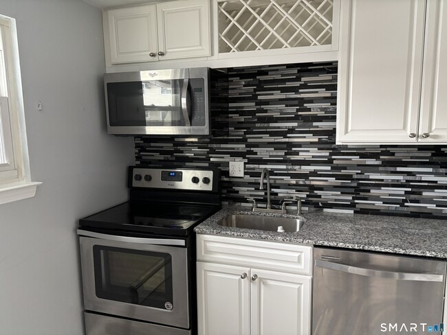 Photo - 329 Blackstone Vlg Unit 329