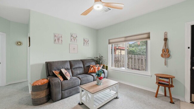 Photo - 1314 Stagecoach Dr Unit SI ID1564857P