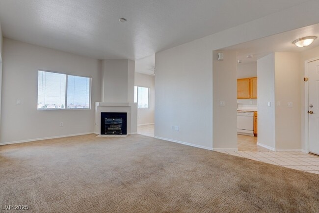 Photo - 1050 E Cactus Ave Unit 2087